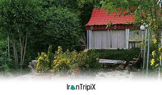 Arsanjān Ecotourism Lodge Flower Garden